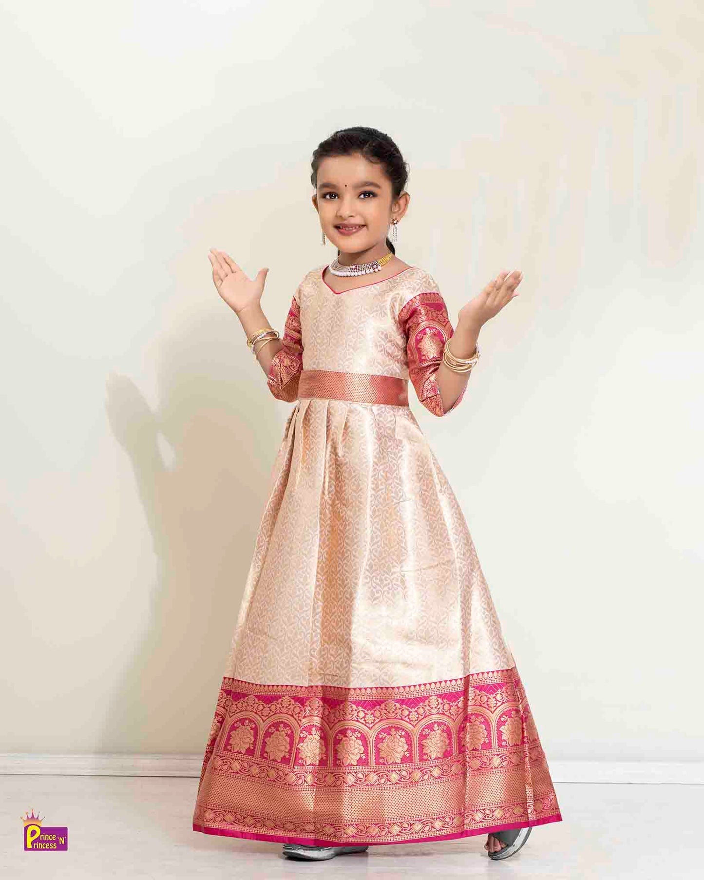 Traditional Magenta Long gown with hip belt PG453