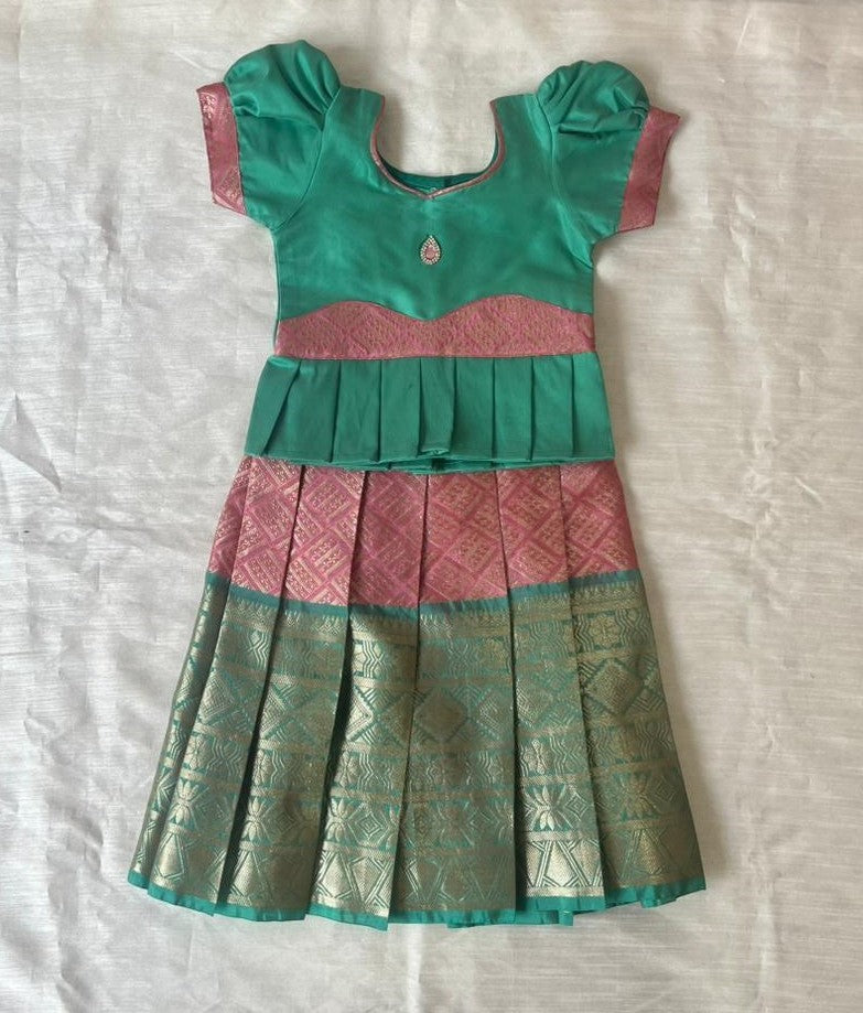 Kids Rama Green with Pink Traditional Aari Pattupavadai PPP1948