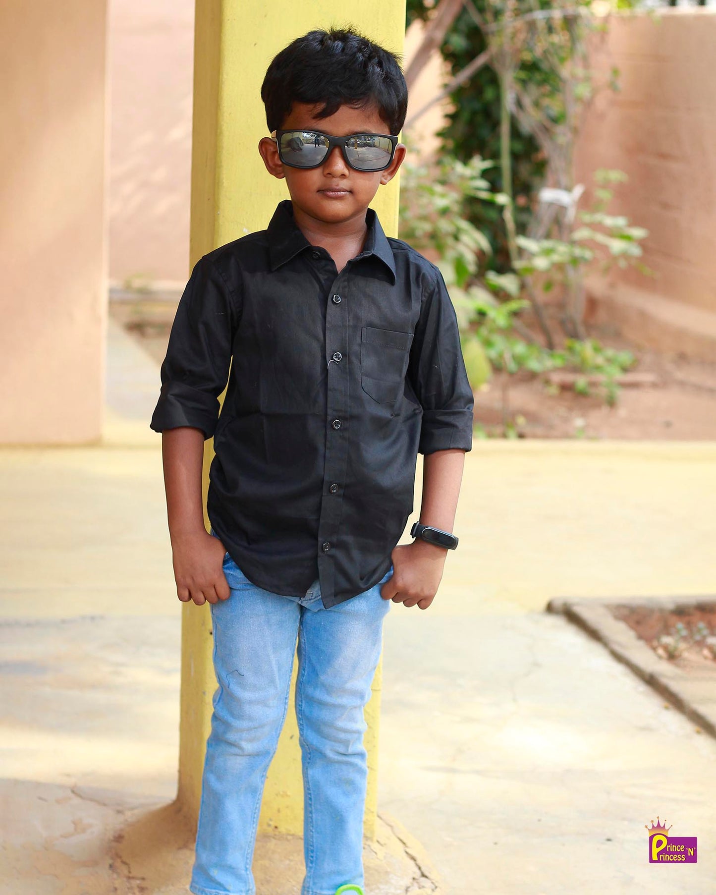 Kids Solid Black shirt ST127