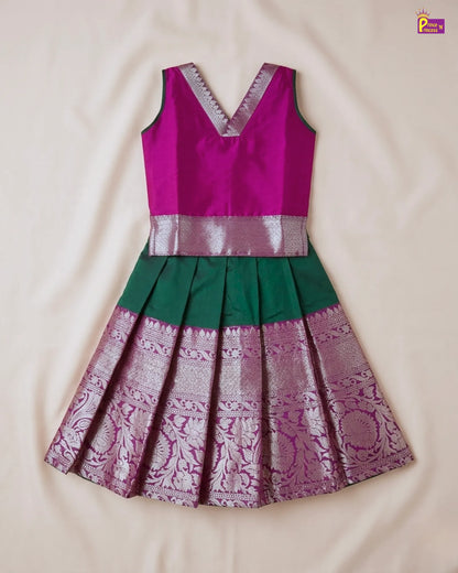 Two-tone dress with purple and green colors on a beige background